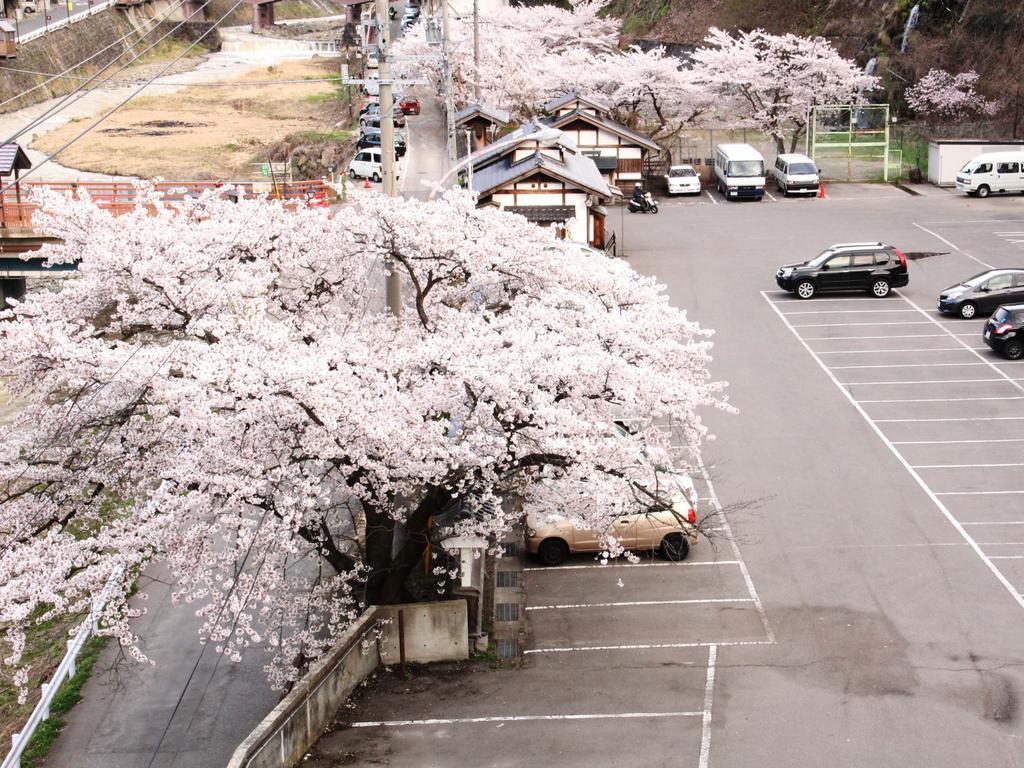 Hotel Yamatoya Yamanouchi  Zewnętrze zdjęcie