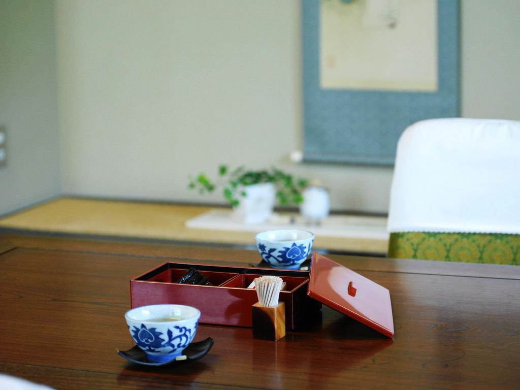 Hotel Yamatoya Yamanouchi  Zewnętrze zdjęcie